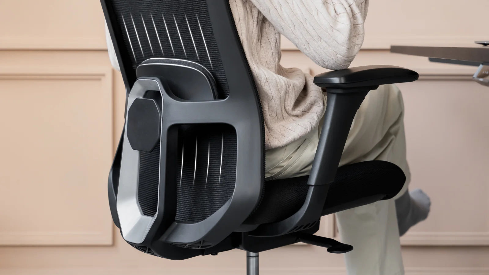What is lumbar support? Positioning and adjusting it for a healthier back